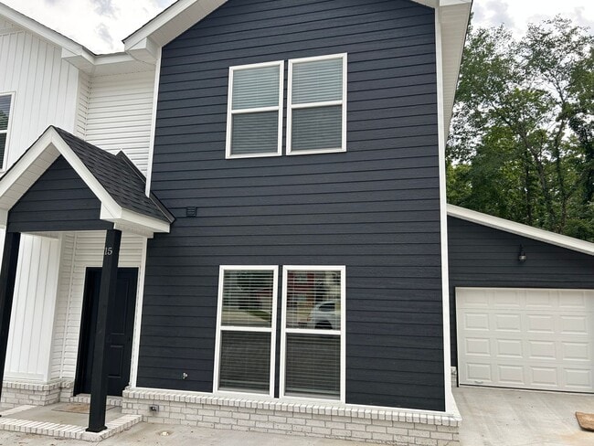 property at 15 Timber Ridge Dr