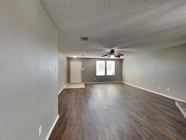 1201 Scarlet Sage Pkwy in Burleson, TX - Building Photo - Building Photo