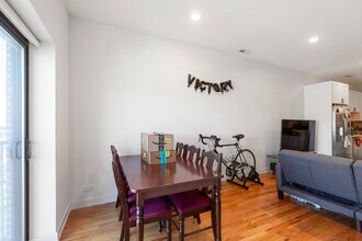 1636 N Western Ave in Chicago, IL - Building Photo - Building Photo