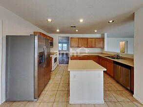 3543 E Trigger Way in Gilbert, AZ - Foto de edificio - Building Photo