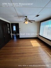 11 S Highland Ave in Akron, OH - Building Photo - Building Photo