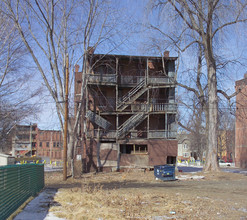 650 S East St in Holyoke, MA - Building Photo - Building Photo