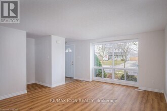 55 Crehan Crescent in Stratford, ON - Building Photo - Building Photo