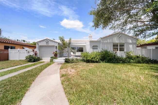 property at 1625 Hollywood Blvd