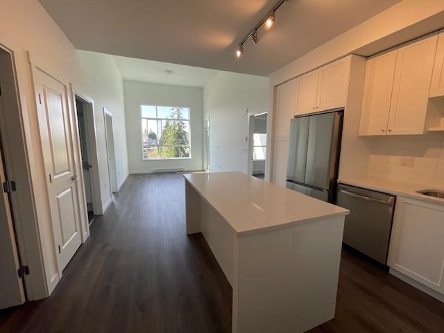 property at 16633-424 24 Ave