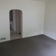 615 Hudson St, Unit 615 in Eau Claire, WI - Building Photo - Building Photo