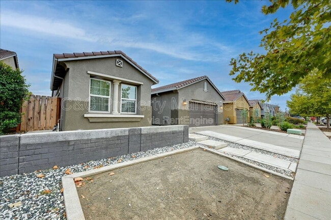 1843 Torino Way in Lincoln, CA - Building Photo - Building Photo