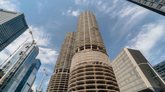 300 N State St, Unit 04330 in Chicago, IL - Foto de edificio