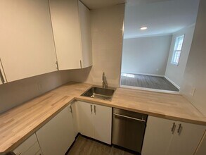 201 Massachusetts Ave NE in Washington, DC - Building Photo - Building Photo