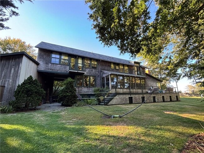 192 Racquet Rd in Jamestown, RI - Building Photo - Building Photo