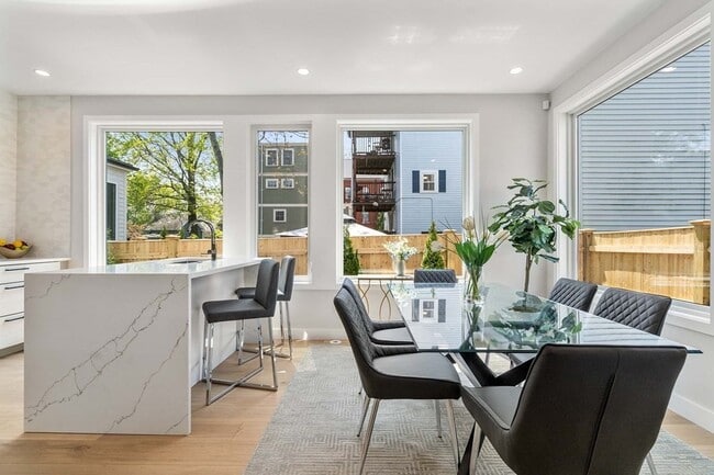 property at 112 Hampshire St