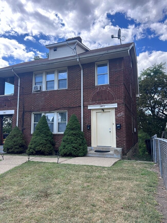 3401 Portola Ave in Pittsburgh, PA - Building Photo - Building Photo