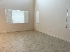 3423 Brimhall Ln in Clovis, CA - Building Photo - Building Photo