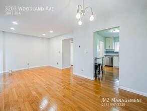 3203 Woodland Ave in Royal Oak, MI - Building Photo - Building Photo