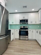 138 SW 5th Ave in Delray Beach, FL - Building Photo - Building Photo