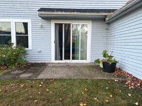 64 Esker Rd in Hampton, NH - Building Photo - Building Photo