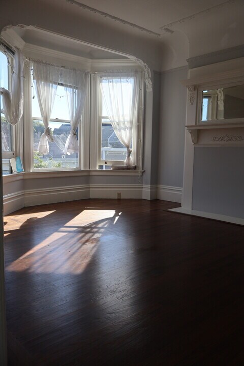 138 Germania St in San Francisco, CA - Building Photo