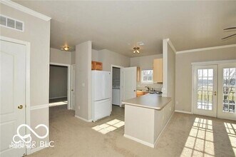 12926 University Crescent in Carmel, IN - Building Photo - Building Photo