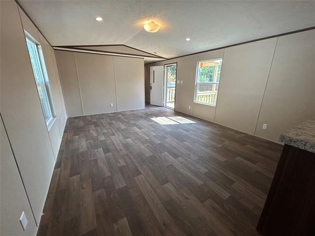 406 Rogers Rd in Newark, TX - Building Photo - Building Photo