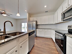 1178 Tan Tara Trail in Jacksonville, FL - Building Photo - Building Photo