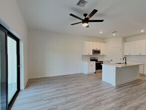 1127 Highlands Rd in Port Charlotte, FL - Building Photo - Building Photo