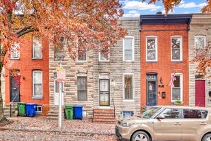 806 Woodward St in Baltimore, MD - Building Photo