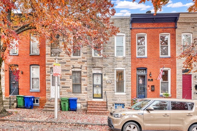 property at 806 Woodward St