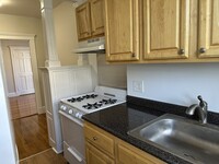 2 Craigie St, Unit #36 in Cambridge, MA - Building Photo - Building Photo