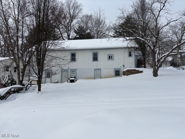 property at 4736 E High St