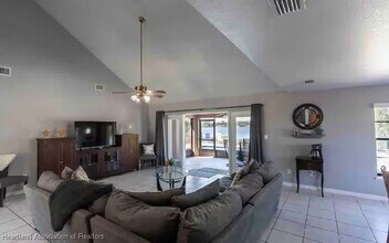 3116 Tanglewylde Ave in Lake Placid, FL - Building Photo - Building Photo