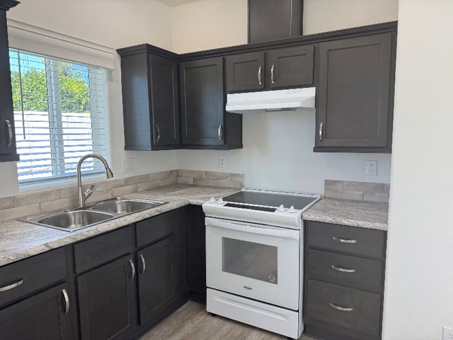210 Vista Del Escuela in El Cajon, CA - Building Photo - Building Photo