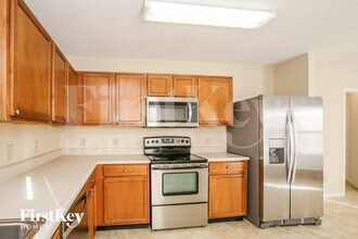 10871 Zimmerman Ln in Indianapolis, IN - Building Photo - Building Photo