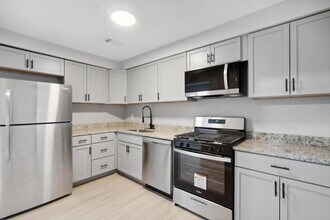 844 Alverno Ave in Dayton, OH - Building Photo - Building Photo