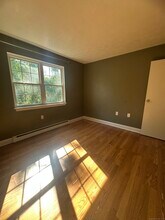 65 Horse Pond Rd in Salem, CT - Building Photo - Building Photo