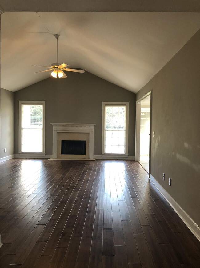 1020 Joie Dr in Bogart, GA - Building Photo - Building Photo