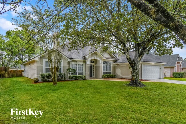 1566 Walnut Creek Dr in Orange Park, FL - Building Photo - Building Photo