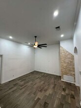 2064 Lima Loop in Laredo, TX - Building Photo - Building Photo