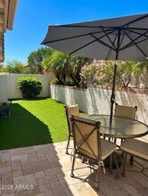 10360 E Sutton Dr in Scottsdale, AZ - Building Photo - Building Photo