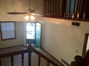 3010 Bainbridge Cir in Lawrence, KS - Building Photo - Building Photo