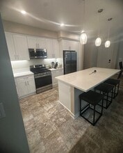 765 Winchester Dr in Oxnard, CA - Building Photo - Building Photo