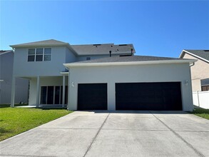 14227 Bluebird Park Rd in Windermere, FL - Foto de edificio - Building Photo