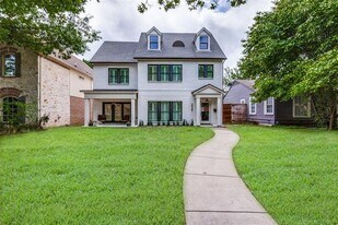 2829 Dyer St in Dallas, TX - Building Photo