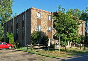 1640 Galtier St Apartments