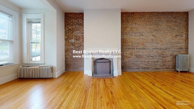 property at 37 Laurel St