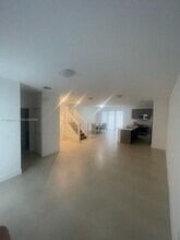 13637 SW 157th Pl in Miami, FL - Building Photo - Building Photo
