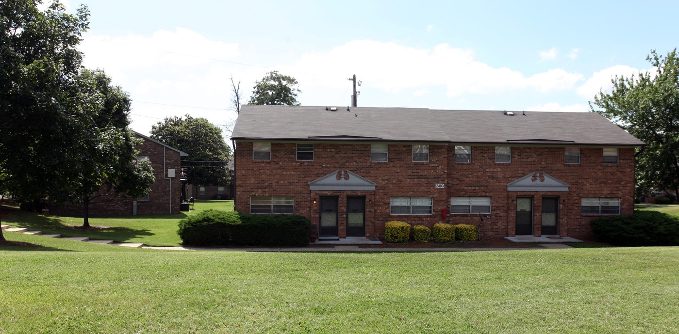 Colts Run Apartments in Greensboro, NC - Building Photo