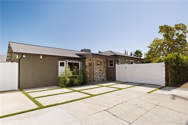 property at 22457 Berdon St