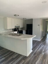 2629 Lagoon Knoll Dr in Panama City Beach, FL - Foto de edificio - Building Photo
