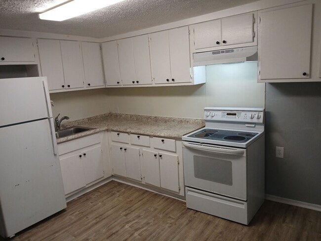 property at 928 Hamilton Blvd