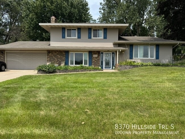 8370 Hillside Trail S in Cottage Grove, MN - Building Photo - Building Photo